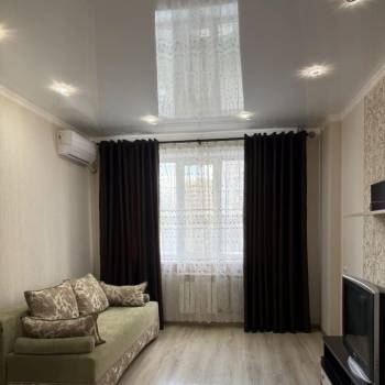 Сдается 1-комнатная квартира, 40 м²