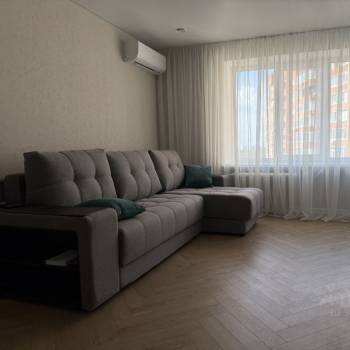 Продается 1-комнатная квартира, 41,9 м²