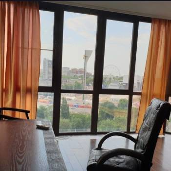 Сдается Многокомнатная квартира, 129 м²