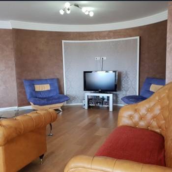 Сдается Многокомнатная квартира, 129 м²