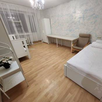 Продается 3-х комнатная квартира, 56 м²