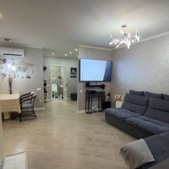 Сдается 2-х комнатная квартира, 67 м²