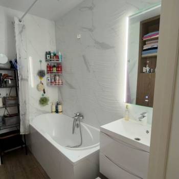 Сдается 2-х комнатная квартира, 67 м²