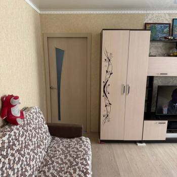 Продается Многокомнатная квартира, 70 м²