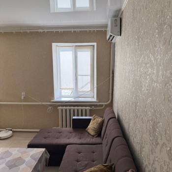 Продается Многокомнатная квартира, 70 м²