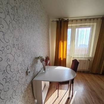 Сдается 2-х комнатная квартира, 56 м²
