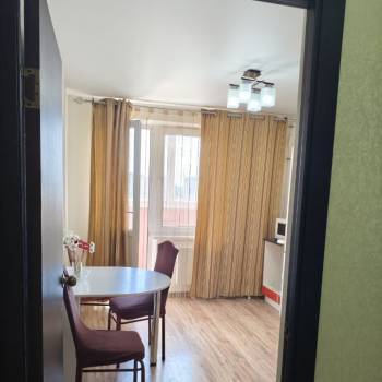 Сдается 2-х комнатная квартира, 56 м²