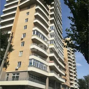Сдается 2-х комнатная квартира, 80 м²