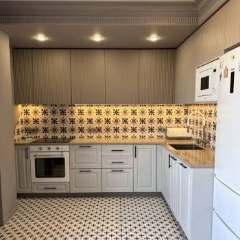 Сдается 2-х комнатная квартира, 80 м²