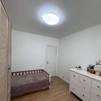 Сдается 2-х комнатная квартира, 80 м²