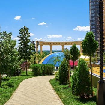 Сдается 1-комнатная квартира, 43 м²
