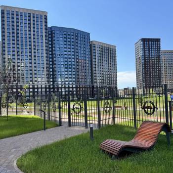 Продается 1-комнатная квартира, 91,3 м²