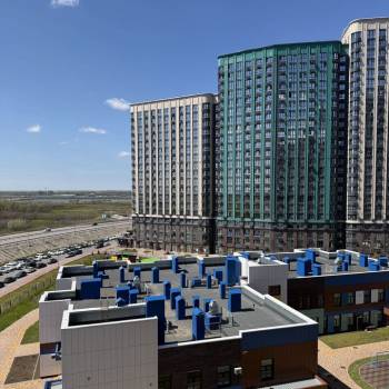 Продается 1-комнатная квартира, 93 м²