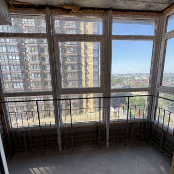 Продается 1-комнатная квартира, 42 м²