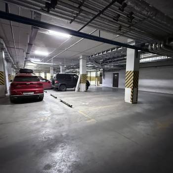 Продается 1-комнатная квартира, 42 м²