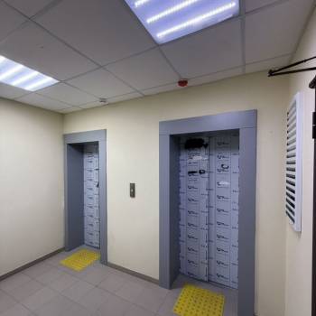 Продается 1-комнатная квартира, 42 м²
