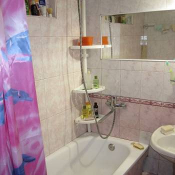 Продается Многокомнатная квартира, 80 м²