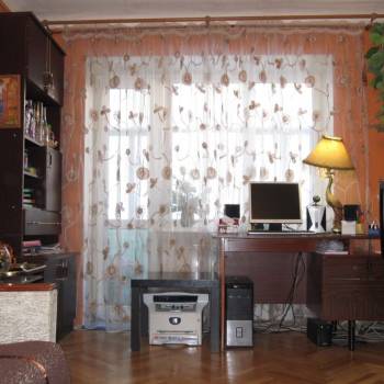 Продается Многокомнатная квартира, 80 м²