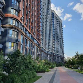 Продается 1-комнатная квартира, 35 м²