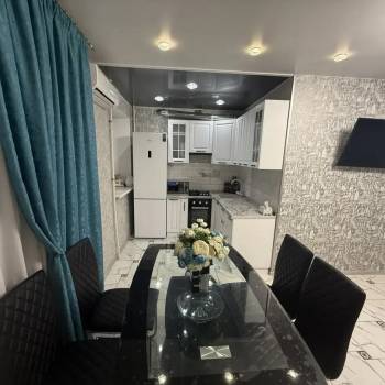 Продается 3-х комнатная квартира, 48 м²