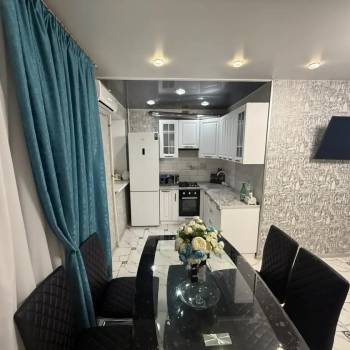 Продается 3-х комнатная квартира, 48 м²
