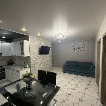 Продается 3-х комнатная квартира, 48 м²