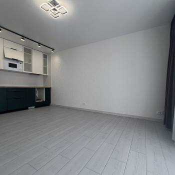 Продается 1-комнатная квартира, 40 м²