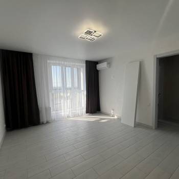 Продается 1-комнатная квартира, 40 м²
