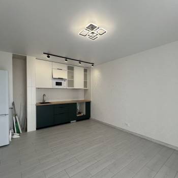 Продается 1-комнатная квартира, 40 м²