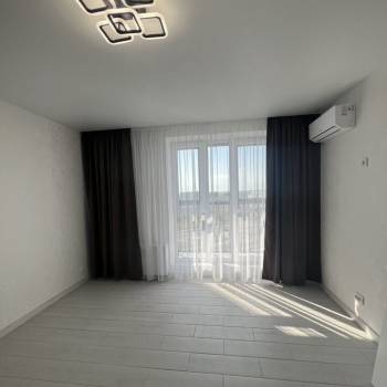 Продается 1-комнатная квартира, 40 м²