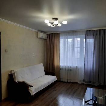 Продается 1-комнатная квартира, 29,8 м²