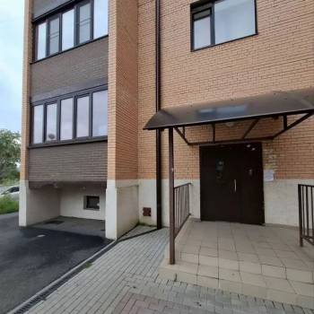 Продается 1-комнатная квартира, 45 м²