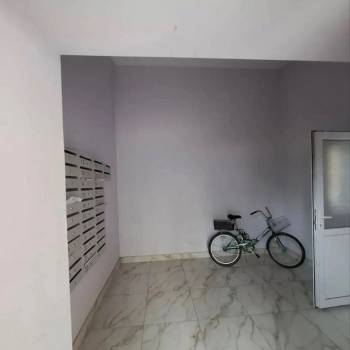 Продается 1-комнатная квартира, 45 м²