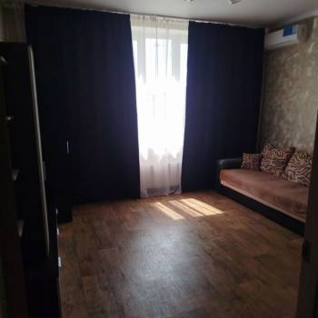 Сдается 1-комнатная квартира, 37 м²