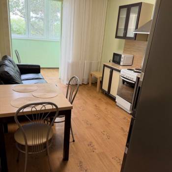 Сдается 1-комнатная квартира, 39,4 м²