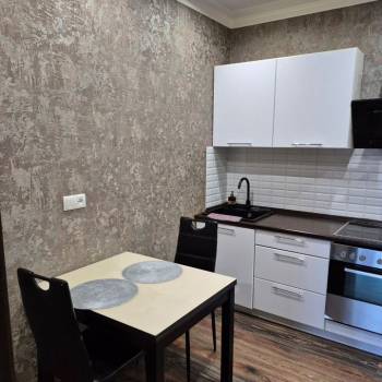 Сдается 1-комнатная квартира, 35 м²