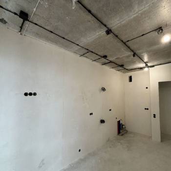 Продается 1-комнатная квартира, 40 м²