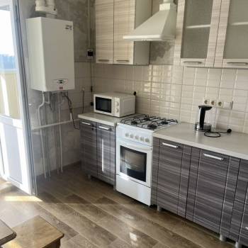Сдается 1-комнатная квартира, 40,7 м²