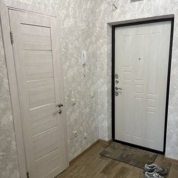 Сдается 1-комнатная квартира, 40,7 м²
