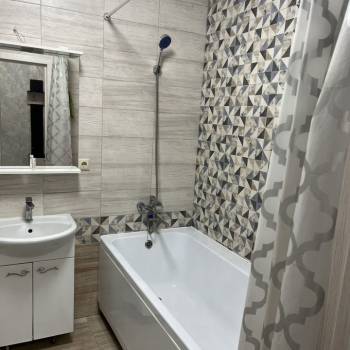 Сдается 1-комнатная квартира, 40,7 м²