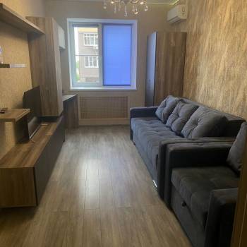 Сдается 1-комнатная квартира, 40 м²