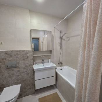 Сдается 1-комнатная квартира, 40 м²