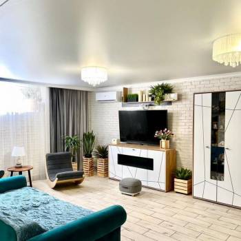 Продается Дом, 320 м²