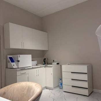 Продается Нежилое помещение, 226 м²