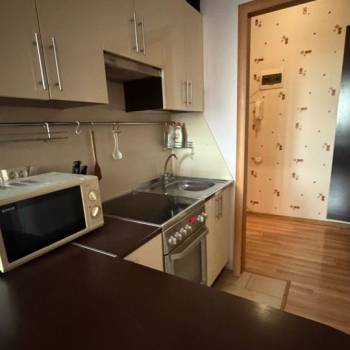 Сдается 1-комнатная квартира, 27 м²