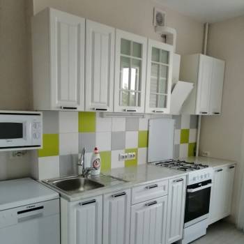 Сдается 1-комнатная квартира, 43 м²