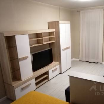 Сдается 1-комнатная квартира, 43 м²