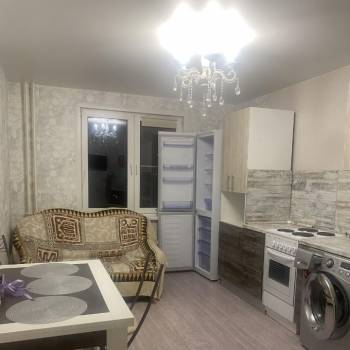 Сдается 2-х комнатная квартира, 65 м²