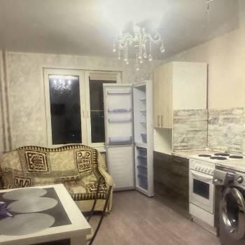 Сдается 2-х комнатная квартира, 65 м²