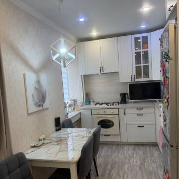 Продается 2-х комнатная квартира, 43 м²